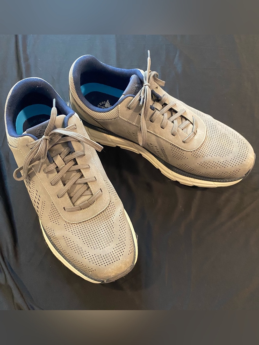 Men's Neutral Gray Perforated Lace-Up Sneakers